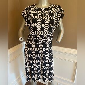 Elegant Tory Burch Black and White Patterned Dress size XS